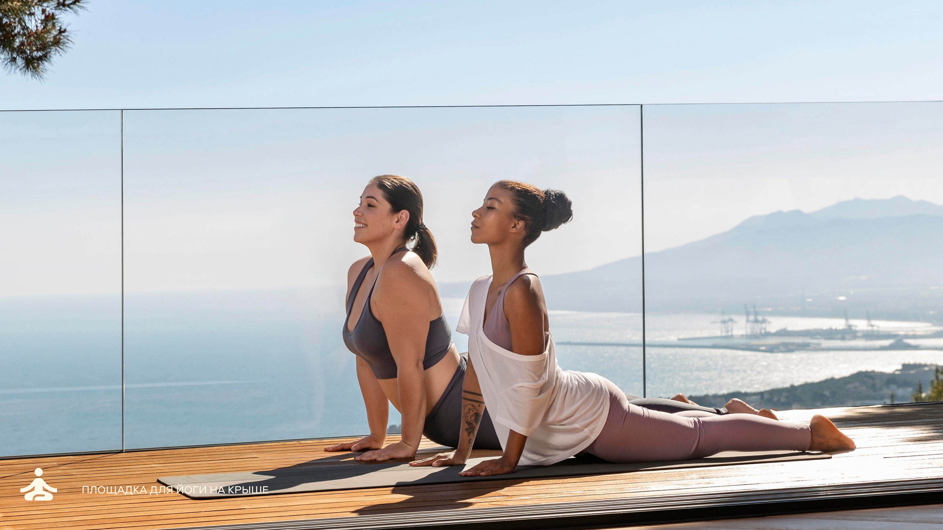 Йога на крыше